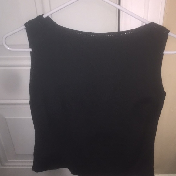 Top - Picture 2 of 2